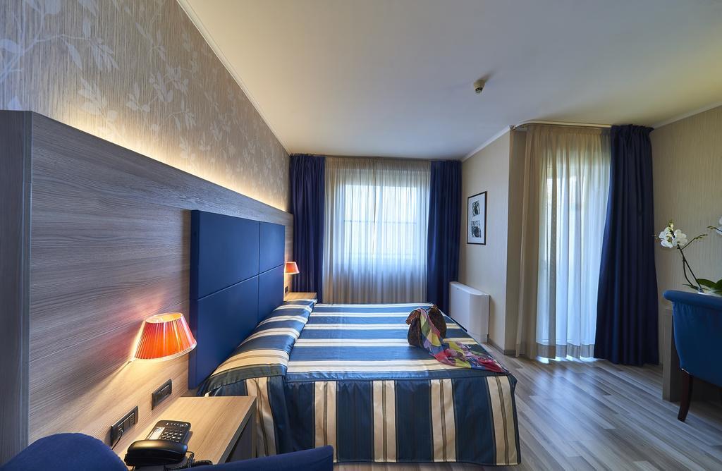 Hotel Alberi Lecco Luaran gambar